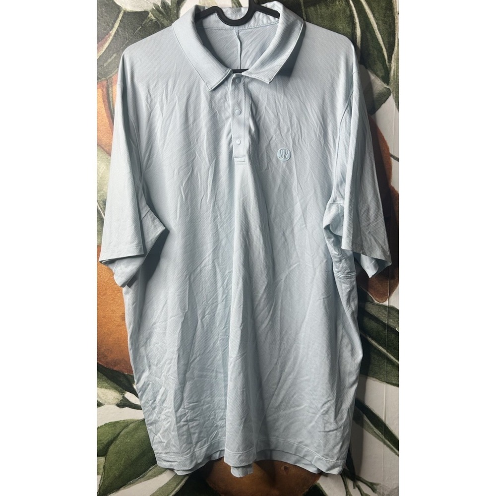 Lululemon Mens XL Blue Short Sleeve Collared Shirt Lightweight Casual Wear